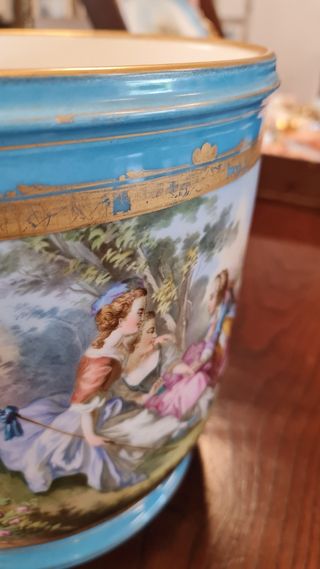 Macetero porcelana de Sevres XVIII