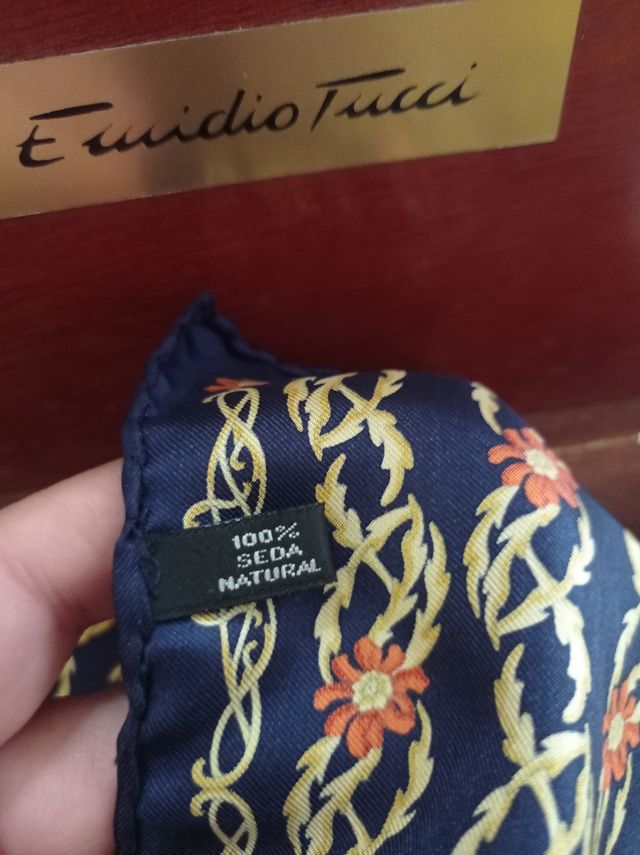 conjunto corbata y pañuelo Emidio Tucci Seda