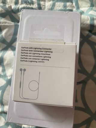 Caja earpods vacía