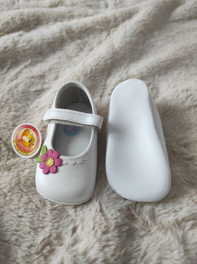 Zapatucos de primera puesta Baby Piulin.