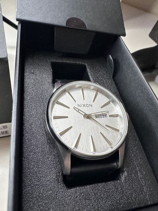 Reloj Nixon nuevo sin estrenar 
