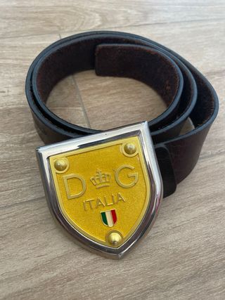 Cinturón y ovilla de D&G