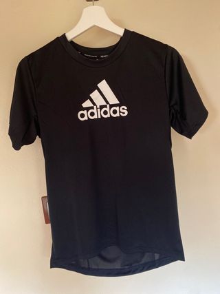 Camiseta Adidas Negra de manga corta