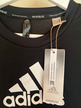Camiseta Adidas Negra de manga corta