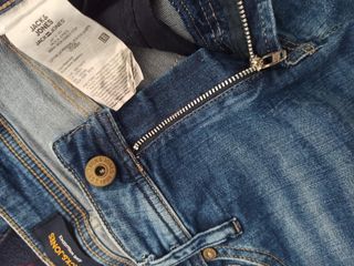 pantalon vaquero original. jacks & jones .
