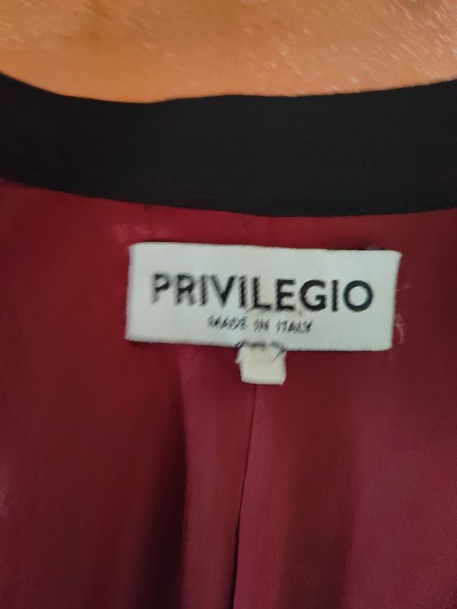 Tailleur con giacca e gonna nere COME NUOVO !!!