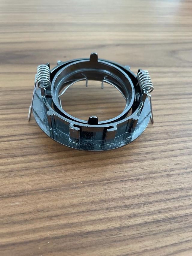 16 Aros empotrables  para bombilla led