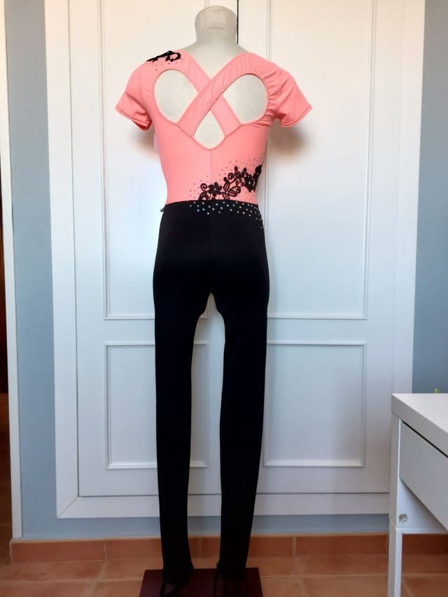Mono/Maillot de patinaje artístico.