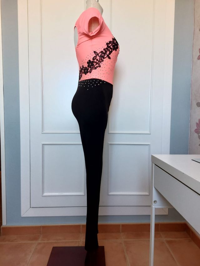 Mono/Maillot de patinaje artístico.