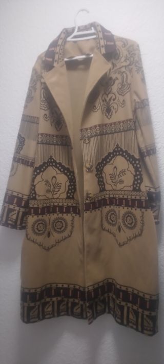 Gabardina estampado 