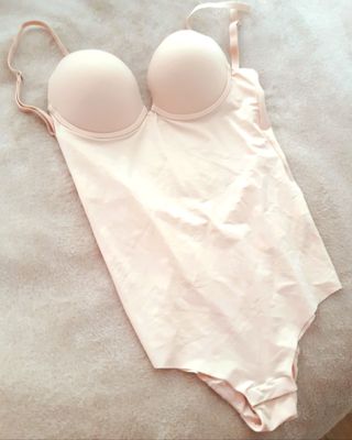 Body espalda al aire HOY 35€