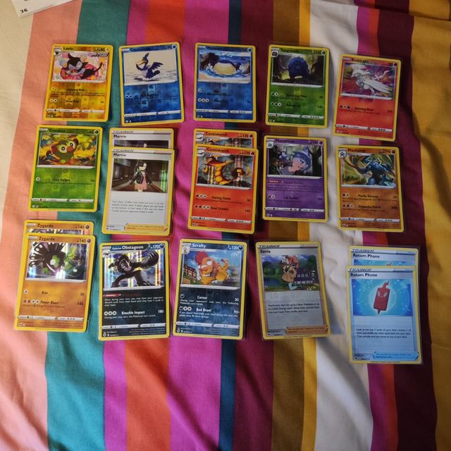 Cartas Pokemon holográficas o reverse
