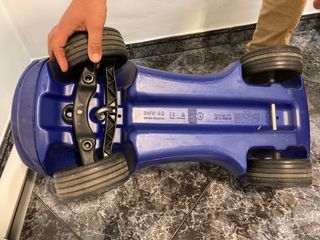 Cochecito caminador correpasillos bmw