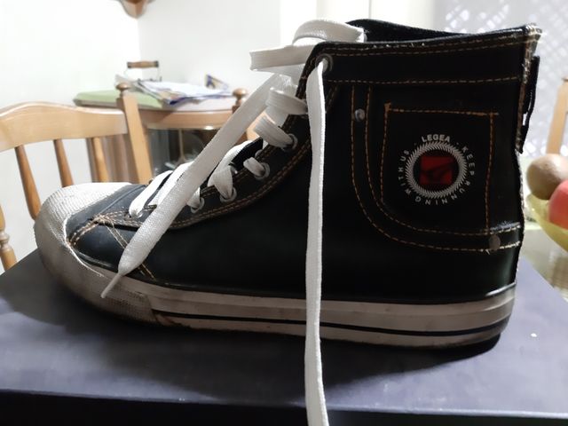 scarpe alte in pelle nere