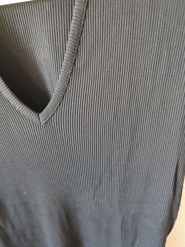 Camiseta negra chica 🌑 "Amichi".