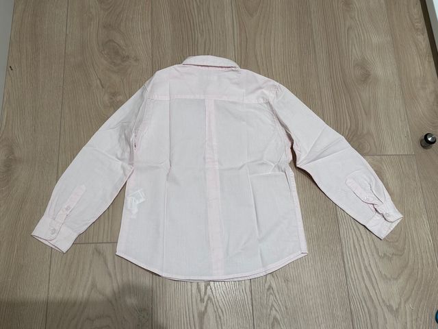 Camisa Gocco talla 5/6 años. Una puesta
