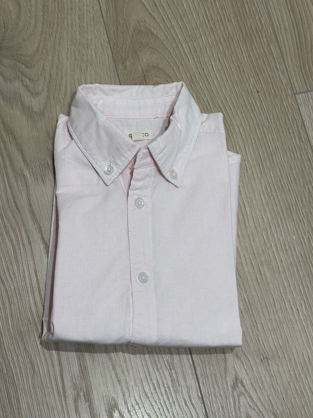 Camisa Gocco talla 5/6 años. Una puesta