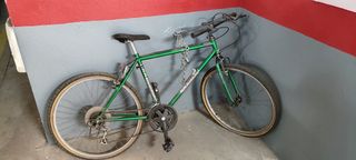 Antigua Bicicleta Bradley