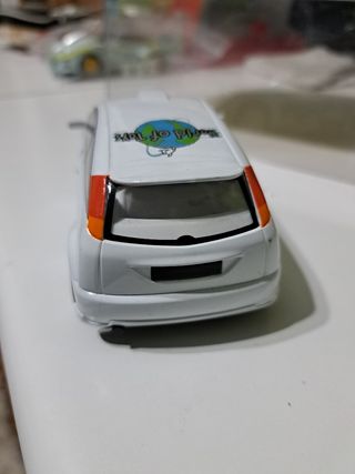 Scalextric Ford Focus Ingles