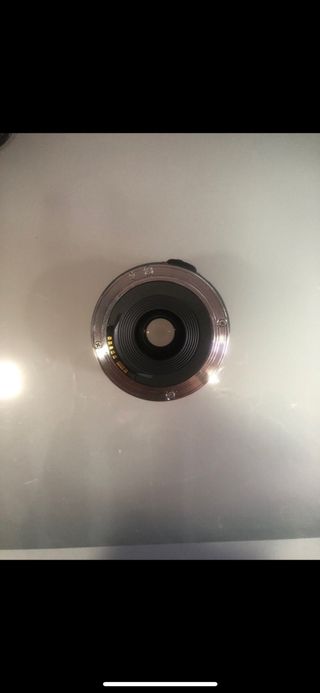 Objetivo Canon 20-35