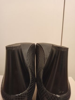 Botines de piel Zara