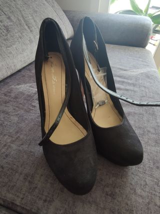 Zapatos negros de fiesta