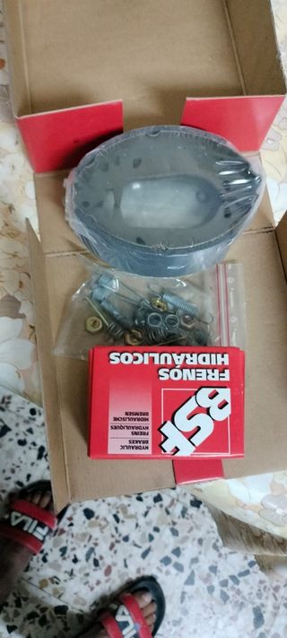 Zapatas de freno Renault Última foto 06080