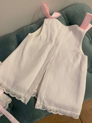 faldón vestido bebé de piqué con capota