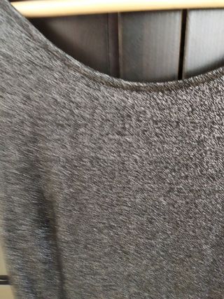 Vestido brillante llevado una vez