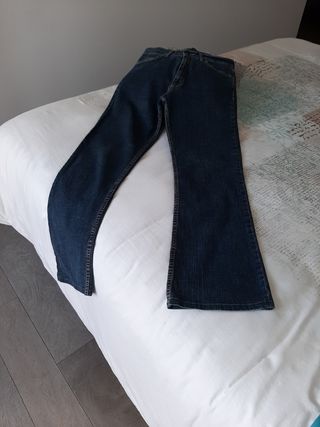 Vaquero talla 42 acampanado