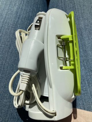 Calienta biberón para coche