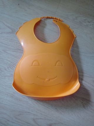 Lote. Aspirador nasal, chupetes, manta juegos,