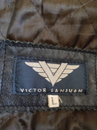 Cazadora - abrigo de cuero grueso y marca Caramelo