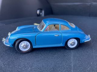 Maqueta Porsche 356 escala 1/24