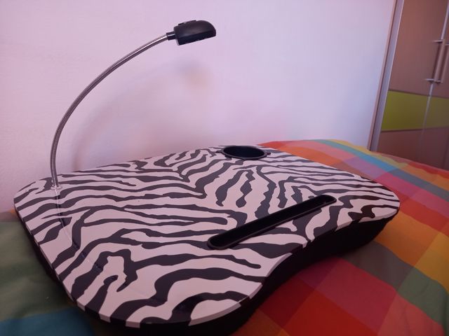 soporte para ordenador portátil o multiusos