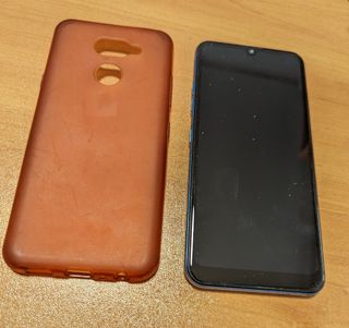 Móvil LG K40S + funda protectora silicona