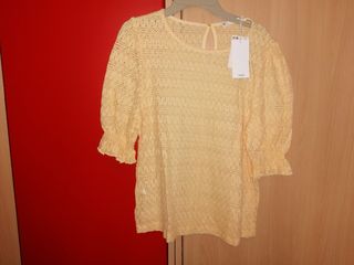 Camiseta mango con etiqueta