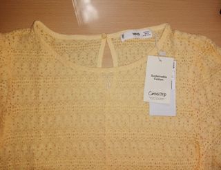 Camiseta mango con etiqueta