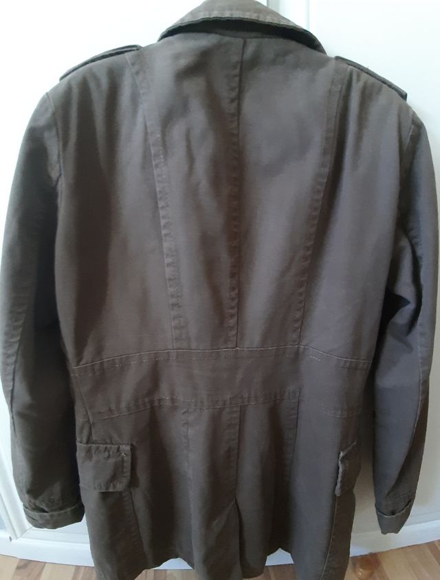 Parka mujer de entretiempo .