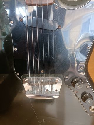 Guitarra Fender Musicmaster 1978
