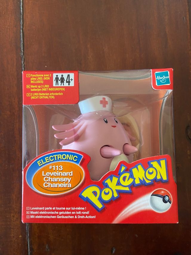 Figura pokemon hasbro chansey