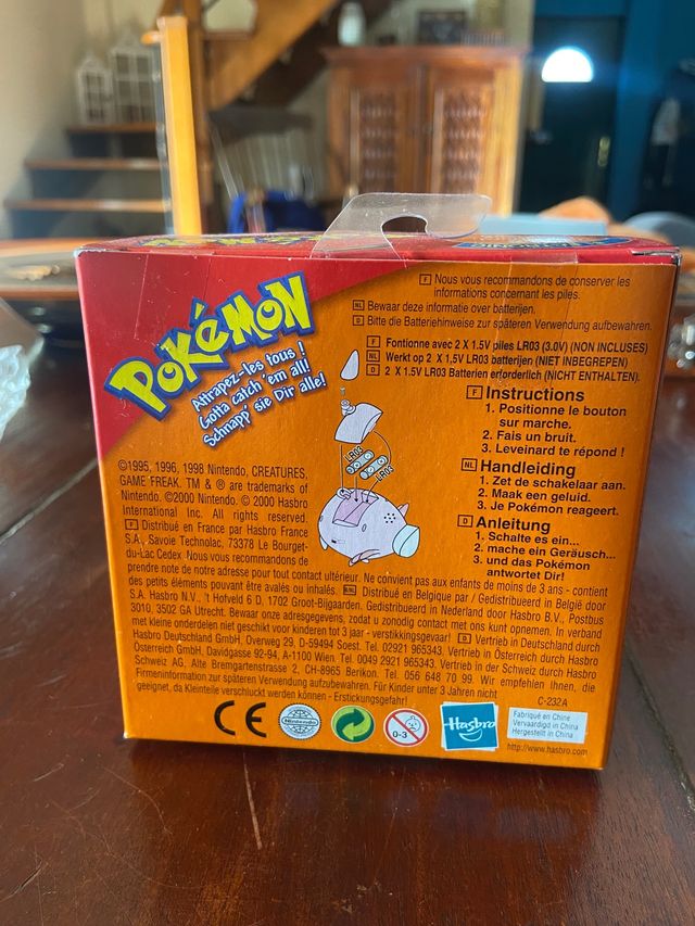 Figura pokemon hasbro chansey