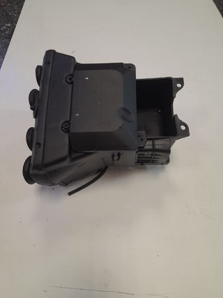 Caja filtro y batería kawasaki gpz 600r