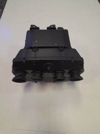 Caja filtro y batería kawasaki gpz 600r