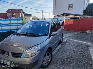 Renault Grand Scenic 2005