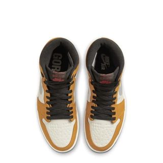 JORDAN 1 HIGH ELEMENT  GORE-TEX LIGHT CURRY