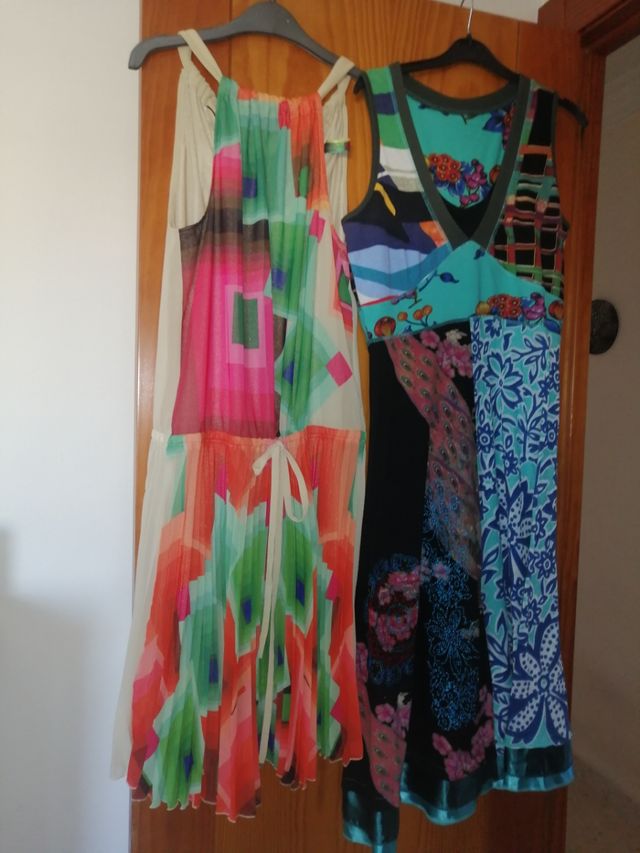lote de dos  vestidos