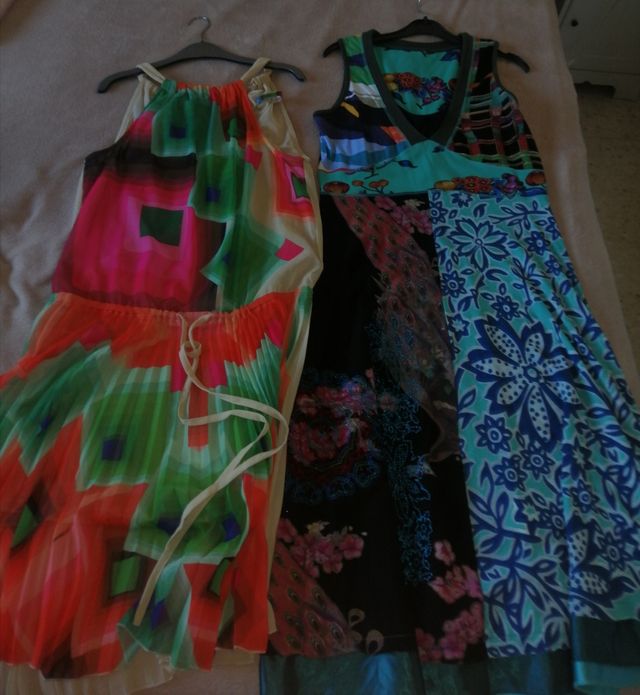 lote de dos  vestidos