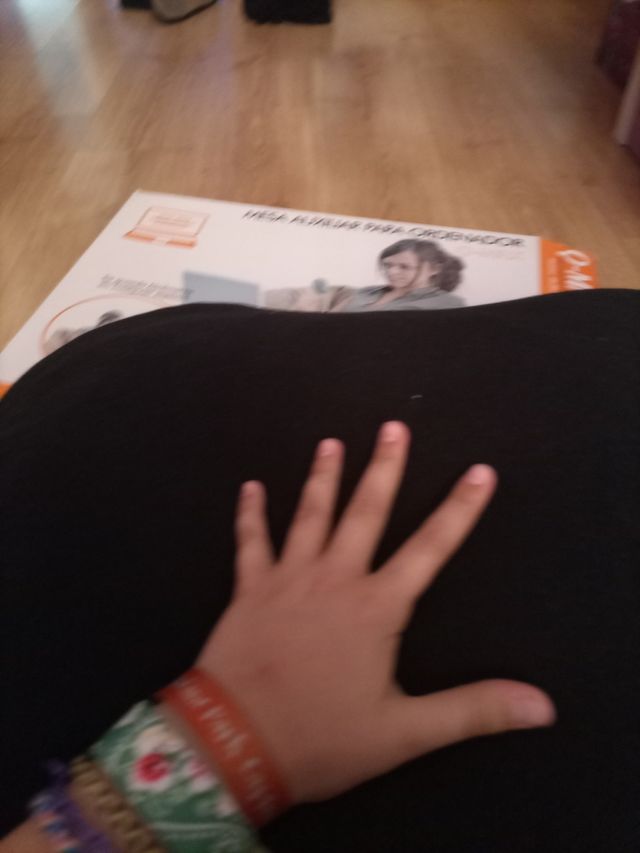 mesa negra auxiliar para ordenador