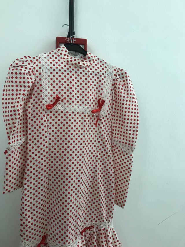 VESTIDO DE CHULAPA. Urge venta .